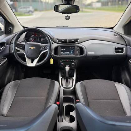 CHEVROLET ONIX 1.4 MPFI ACTIV 8V FLEX 4P AUTOMÁTICO